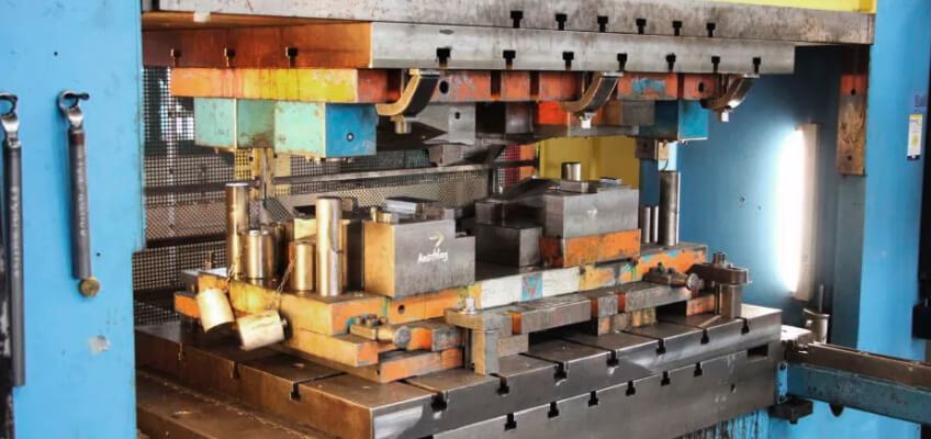 Hydraulic presses Hydraulic presses